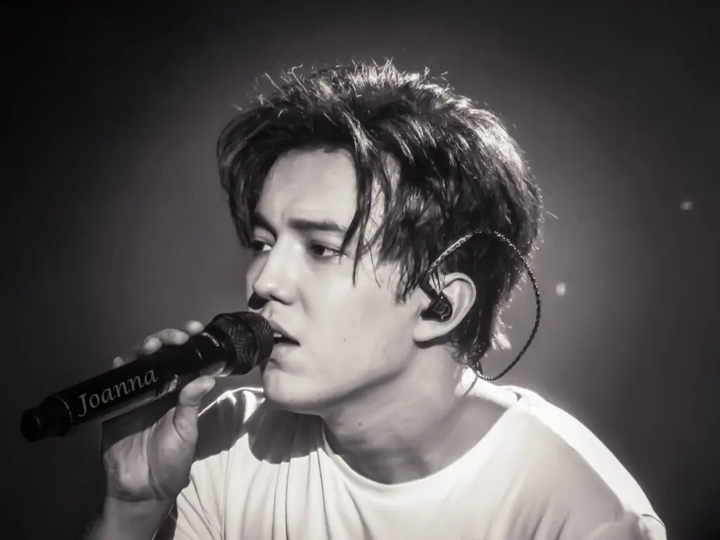 Dimash Qudaibergen Moscow Joanna