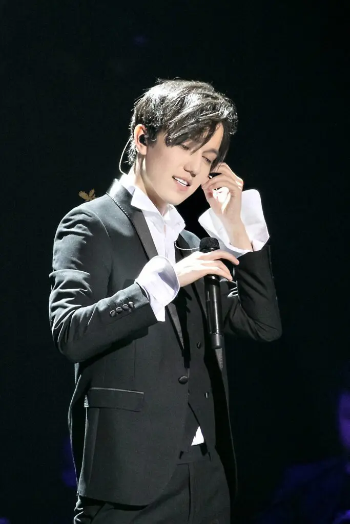 2019_03_22_Dimash_D_Dynasty_Moscow