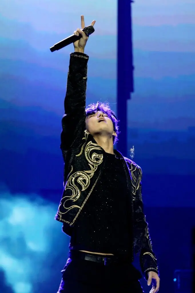 2019_12_10_Dimash_Arnau_Envoy_New_York
