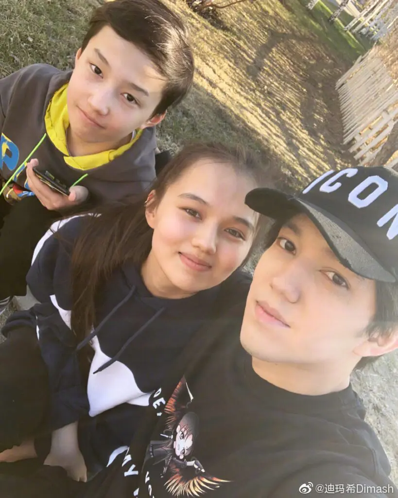 Dimash Qudaibergen Raushan Qudaibergen Abilmansur Qudaibergen