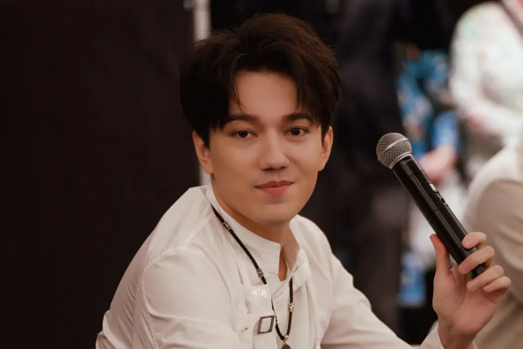 Dimash Qudaibergen fan meeting Yerevan Armenia April 2023
