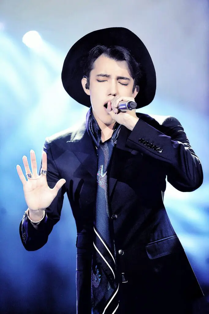 Dimash Qudaibergen Cantante 2017 Late Autumn