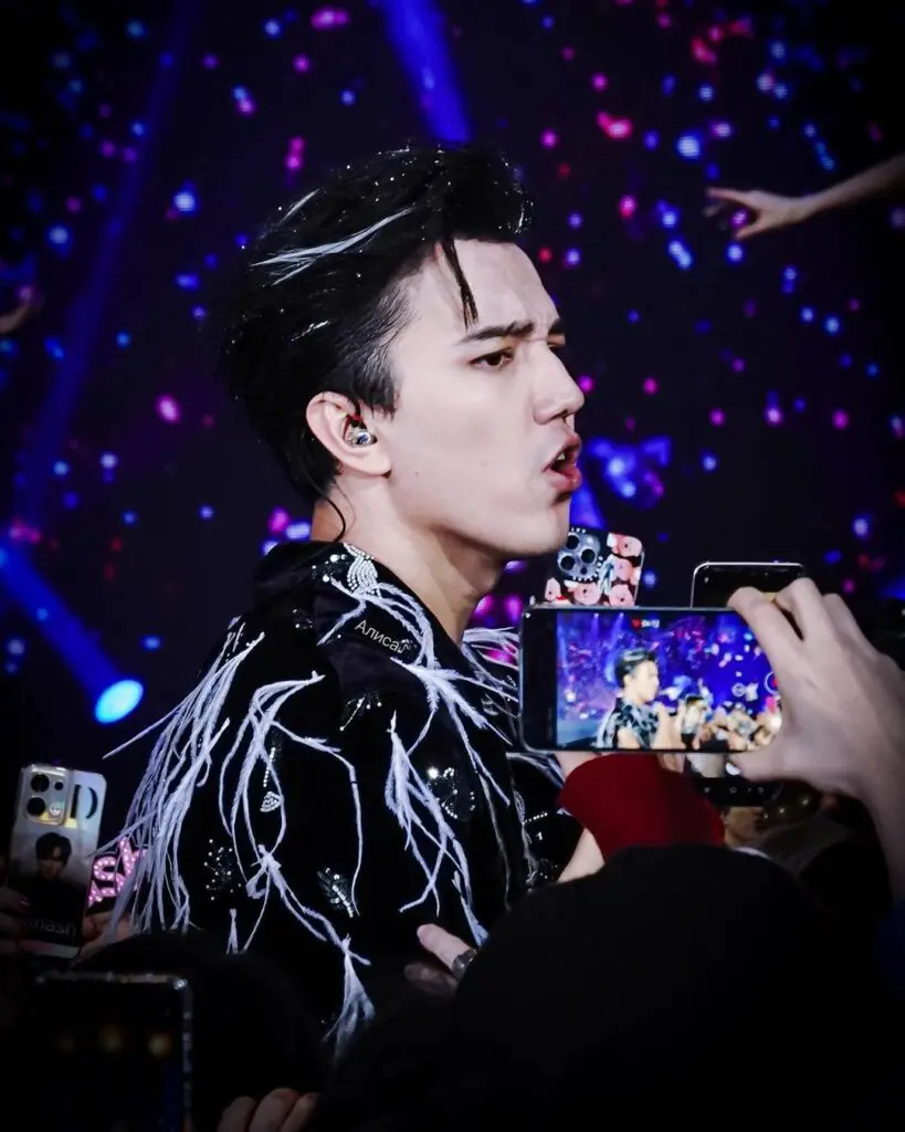Dimash Qudaibergen Stranger concert in Hong Kong December 2023