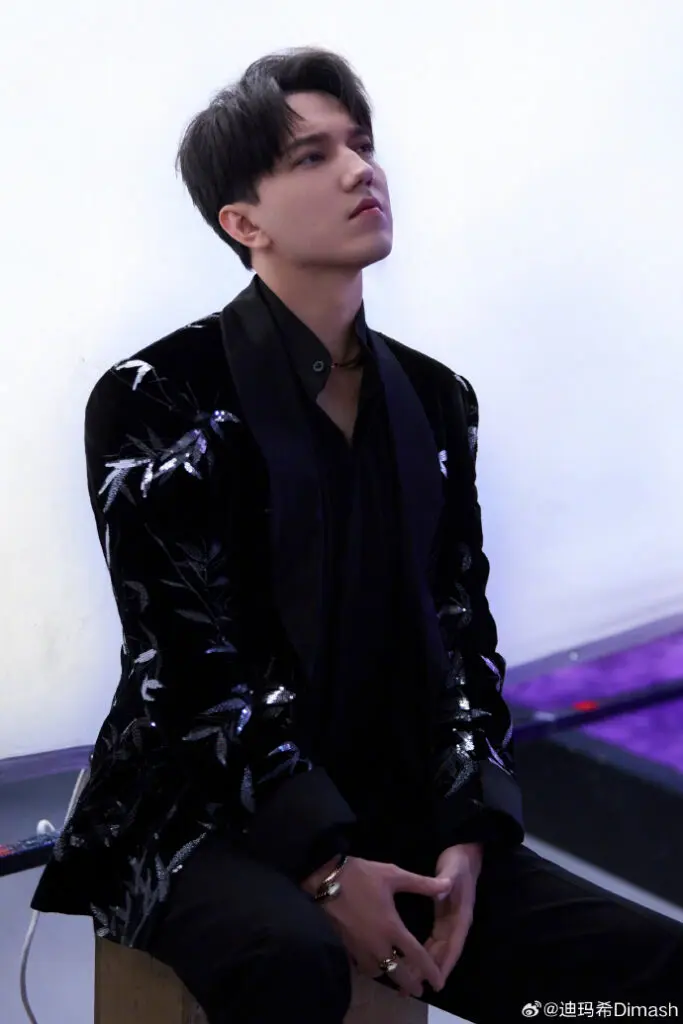 Dimash Qudaibergen DragonTV Lantern Festival Shanghai 2025