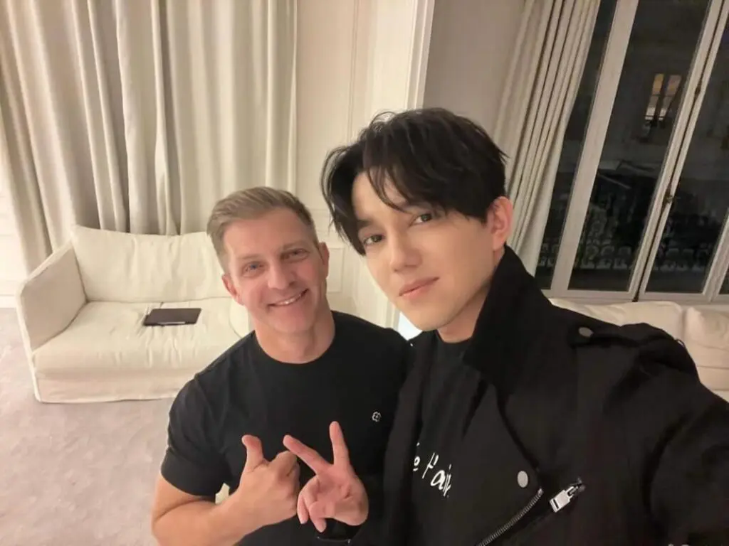 Dimash Qudaibergen & Flavien Compagnon
