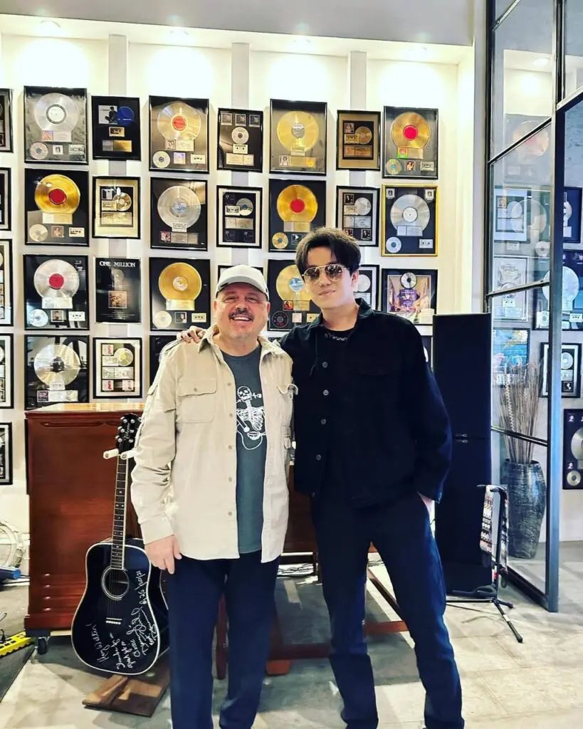 Dimash Qudaibergen Walter Afanasieff - Love's Not Over Yet