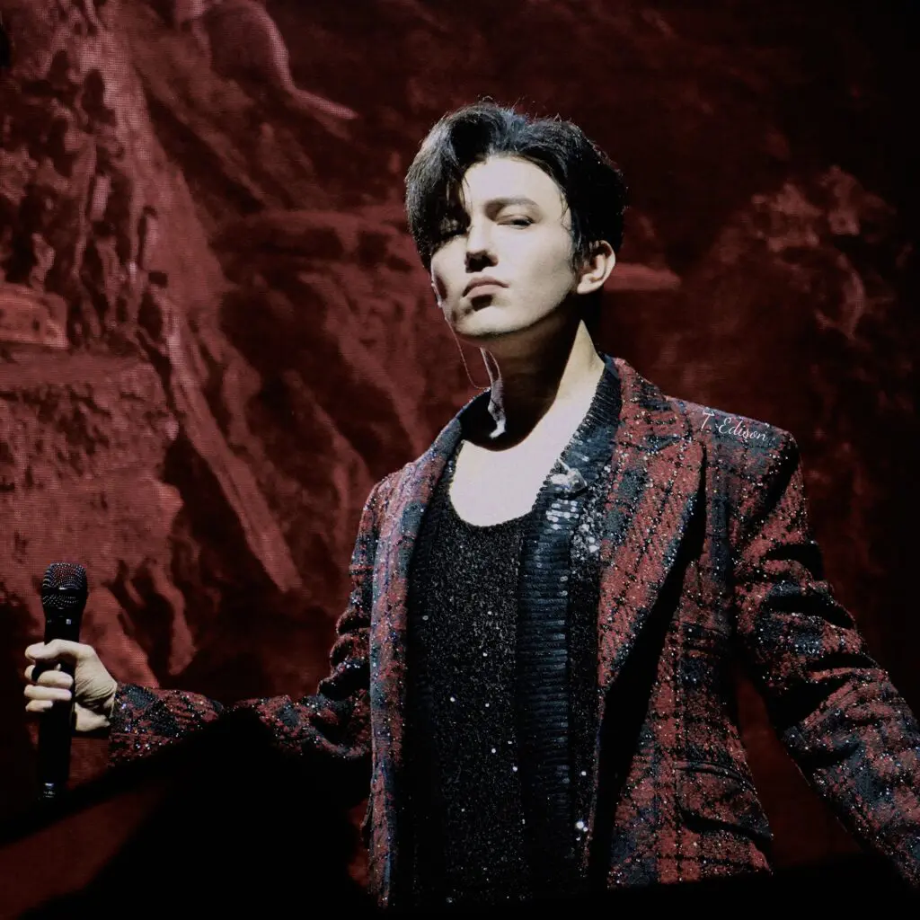 Dimash Qudaibergen Stranger tour concert London November 12 2025 OVO Arena Wembley