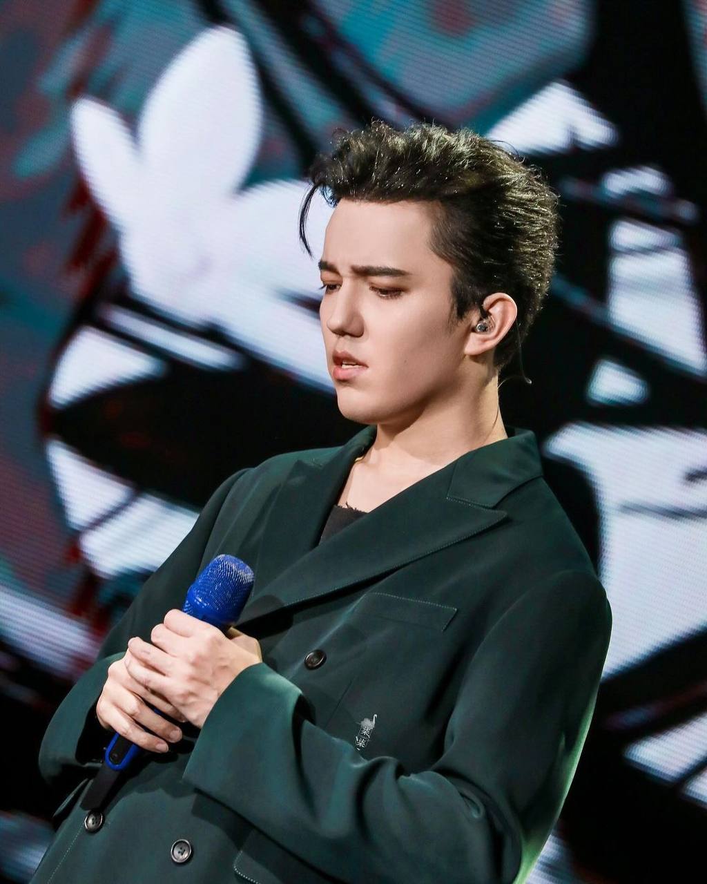 Dimash Qudaibergen